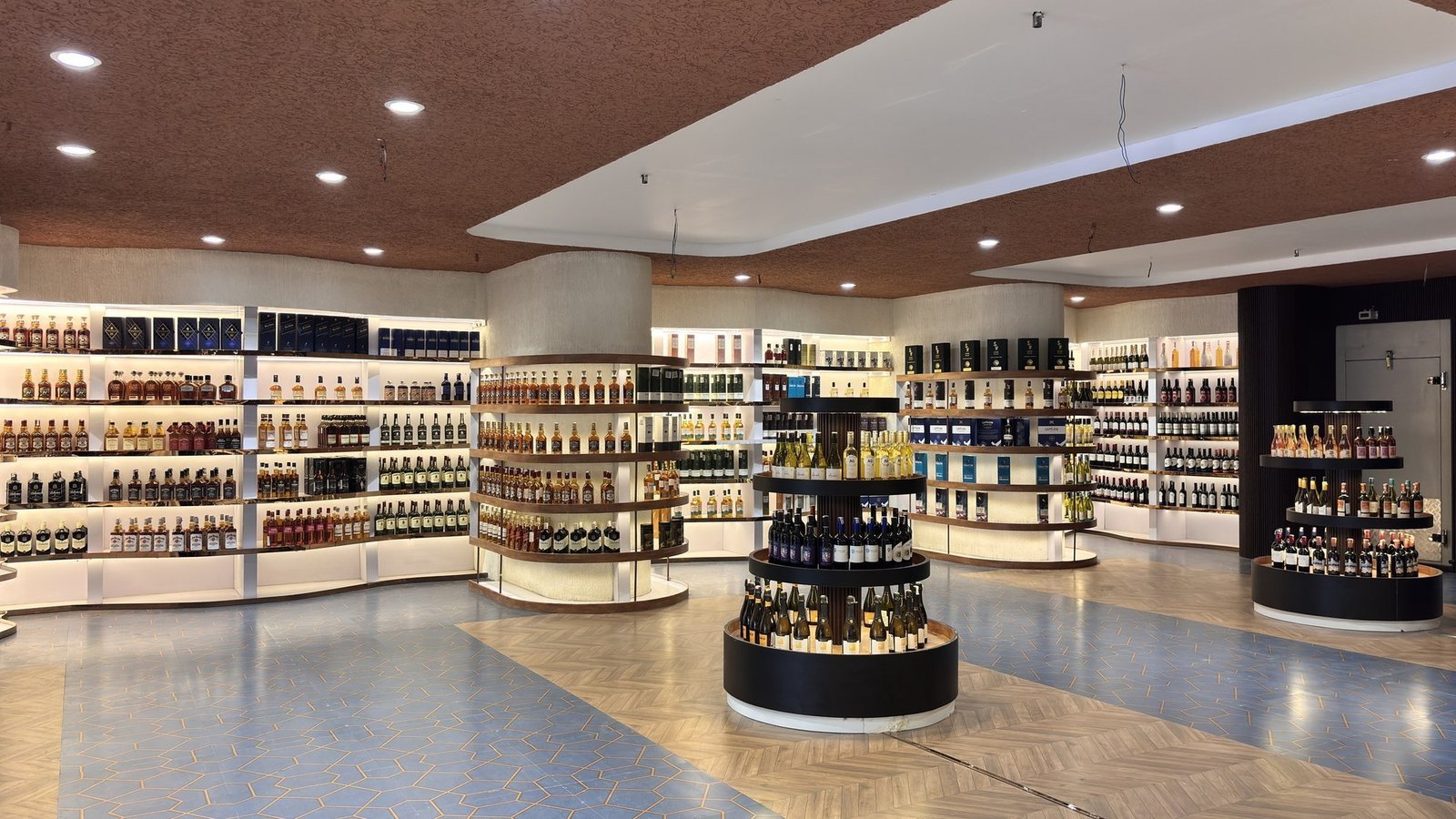 Bottles ready to order in Dehradun